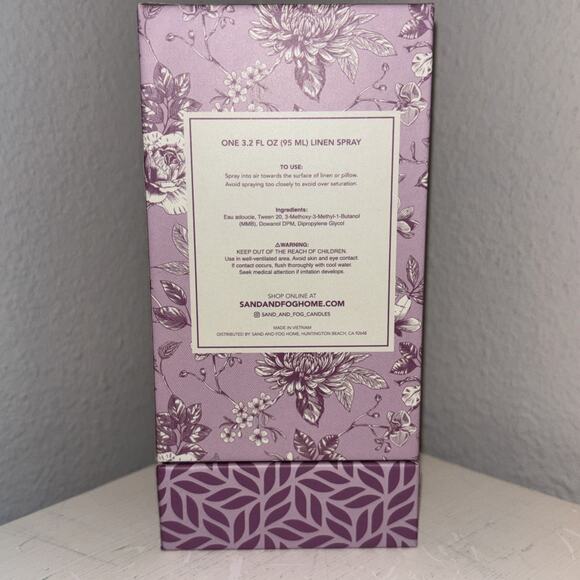 Sand + Fog Linen Spray Lavender & Vanilla Fabric and Room Spray New in Box - Picture 2 of 3